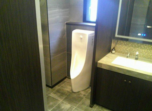 江東区塩浜２丁目の倉庫