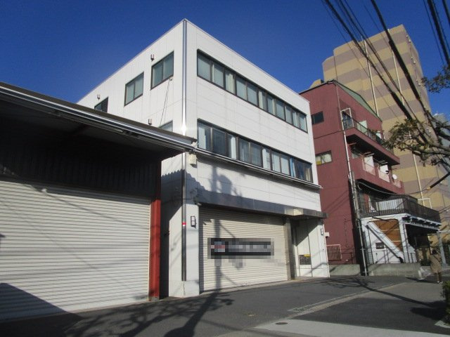 江東区塩浜２丁目の倉庫の外観