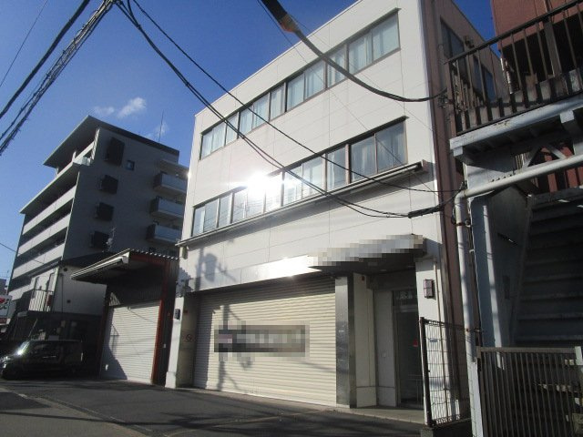江東区塩浜２丁目の倉庫の外観