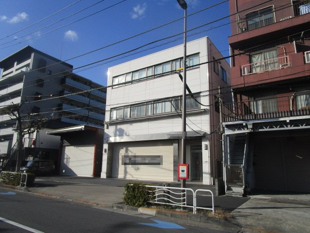 江東区塩浜２丁目の倉庫の外観
