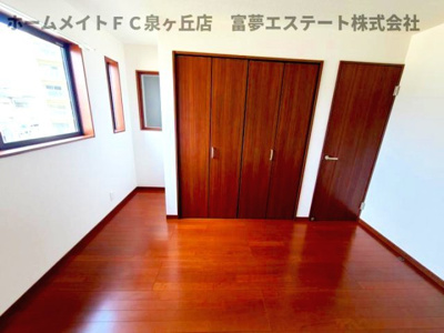 【洋室】 | メゾネットアーリア