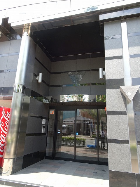 ダイナコート小倉下到津IIのエントランス|毎日通るエントランスはこのようになっています