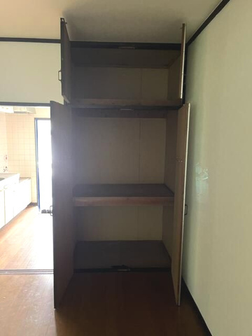 和泉町コーポの収納|　※他号室の参考写真です。