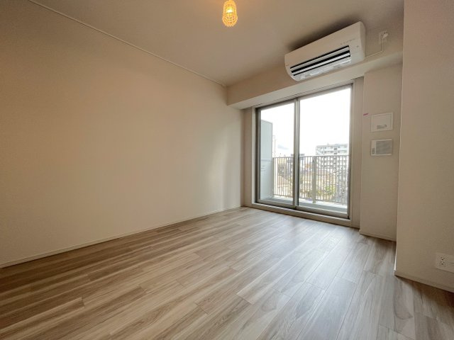 プライムメゾン千葉新町の居間・リビング