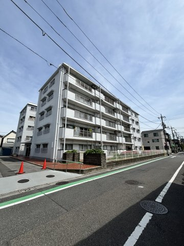 綾瀬ファイナンスの外観