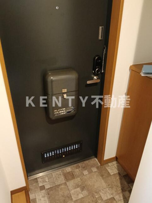 【玄関】 | マデイラ | きれいな玄関です