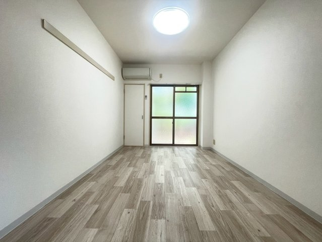 【洋室】 | ダンディーA
