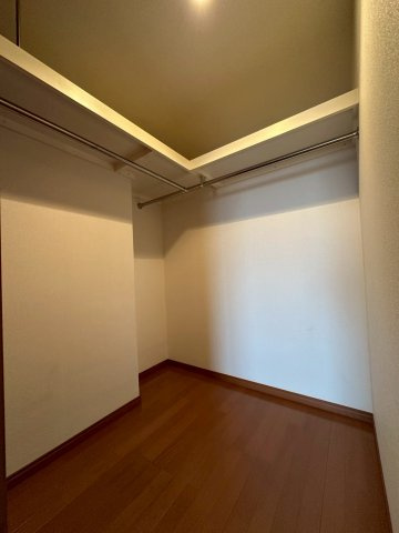 グランドメゾン万博公園南の収納