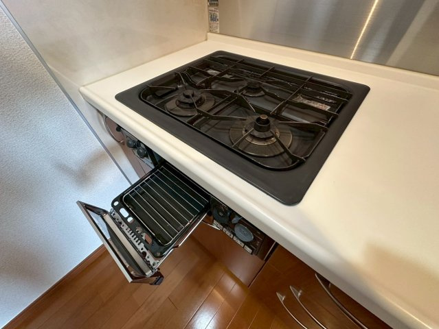 グランドメゾン万博公園南のキッチン