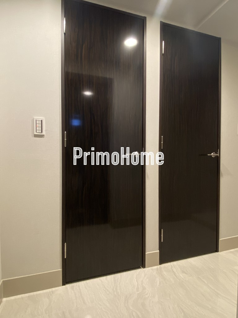 ザ・グランクラッセ日本橋イーストの玄関