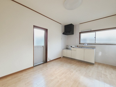 【居間・リビング】 | 岸本貸家