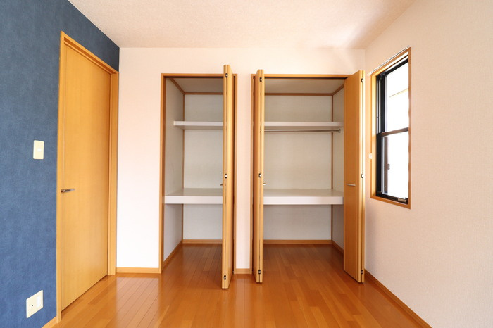 さいたま市浦和区瀬ヶ崎１丁目のテラスの収納