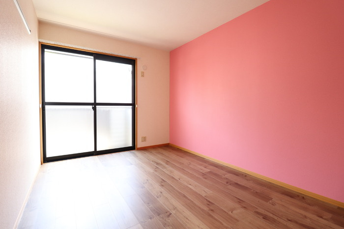 さいたま市浦和区瀬ヶ崎１丁目のテラスの洋室