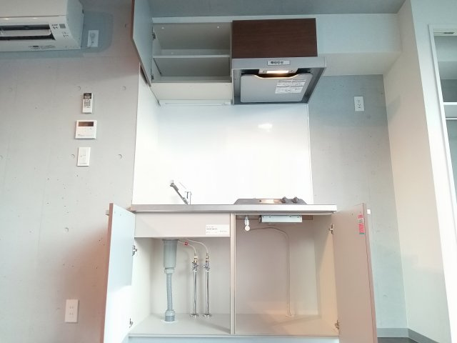 狛江市東和泉１丁目の賃貸マンションの収納