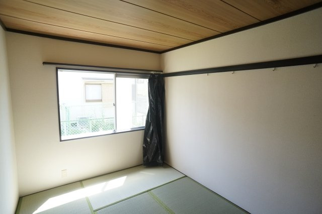 吉甚ハイツＣ棟の和室