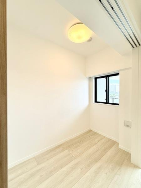 アジールコート町屋の居間・リビング