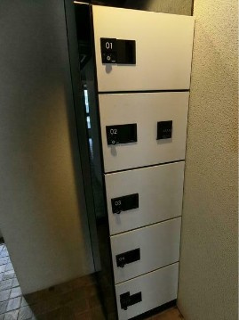 【その他共用部分】 | EUROPORT Honancho | 宅配ボックス完備！