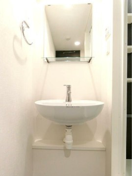 【独立洗面台】 | EUROPORT Honancho | 嬉しい独立洗面台付き。