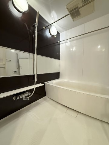 シティハウス川端町の洋室