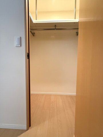 シティハウス川端町の内装