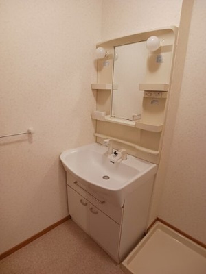 【洗面所】 | シンヴィオシスＤ