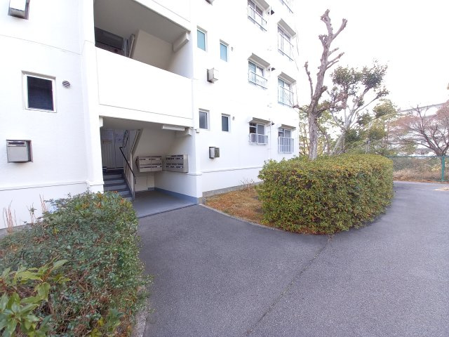 ひよどり台3団地22号棟の外観パース