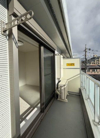 【バルコニー】