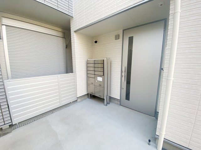 セレーノ西浦和のエントランス