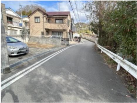 【前面道路含む現地写真】 | 神戸市北区鈴蘭台西町6丁目　中古戸建