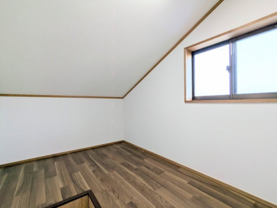 【収納】 | 葛飾区西水元６丁目の戸建 | ～ロフト写真～