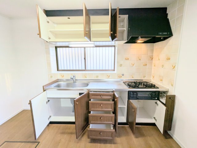 葛飾区西水元６丁目の戸建のキッチン|～キッチン写真～