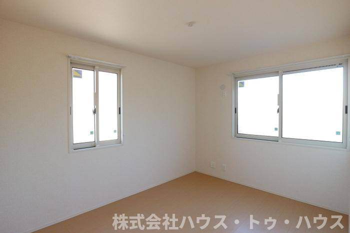ボナール酒井根　Ⅰ号棟の洋室