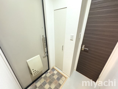 【玄関】 | リブライフ春日