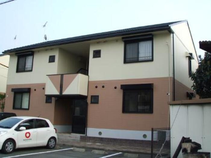 フリーデン山川