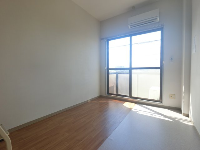 【居間・リビング】 | コーポアクロス