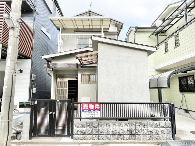 寝屋川市太秦桜が丘　中古一戸建て