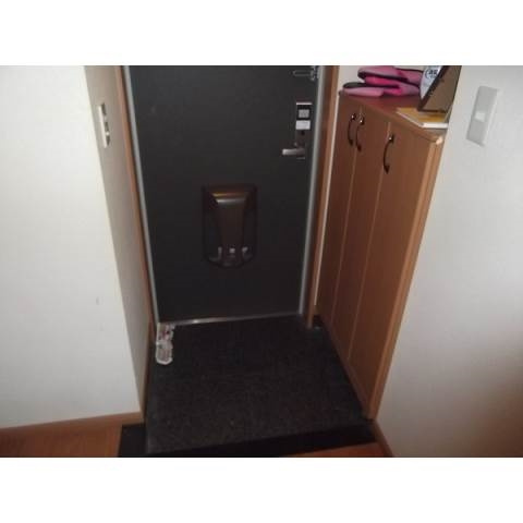 プロニティ（市場町）の玄関