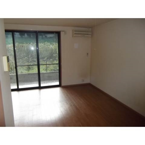 プロニティ（市場町）の居間・リビング