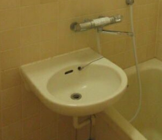 西日暮里１・４・３の洗面所