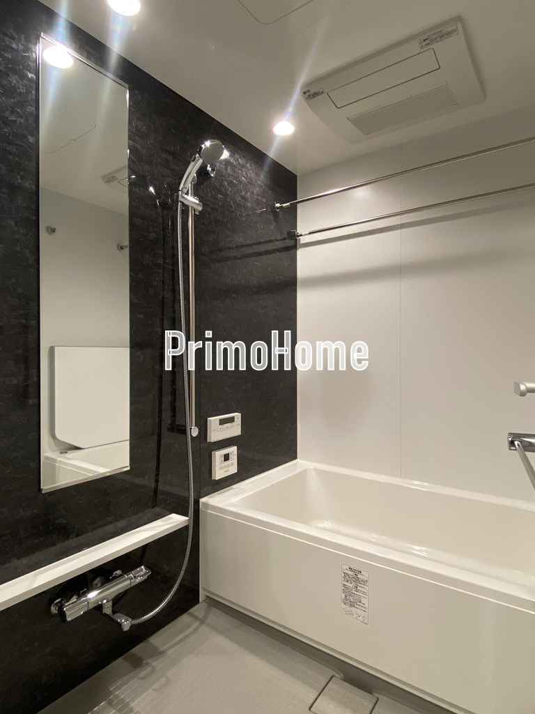 ザ・グランクラッセ日本橋イーストの浴室