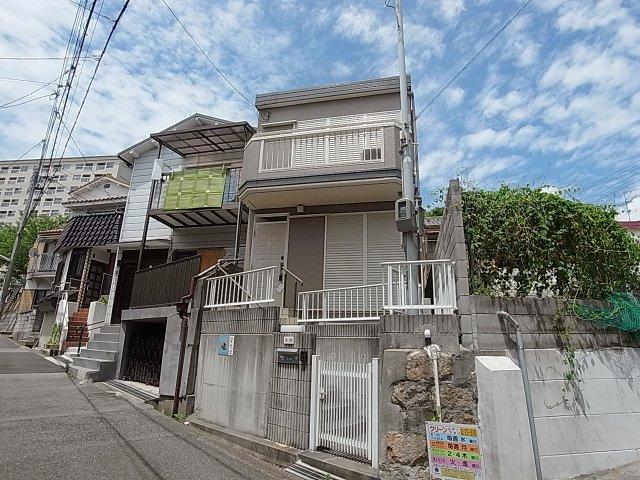 ひょうご夢野ひかりと風の家