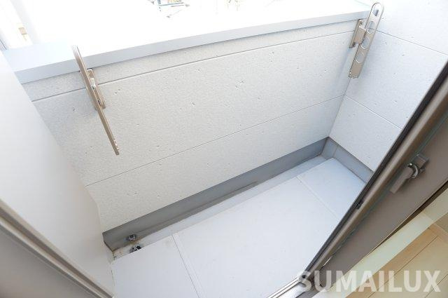 ADC光の森leafのバルコニー