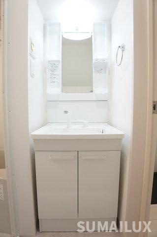 ADC光の森leafの洗面所