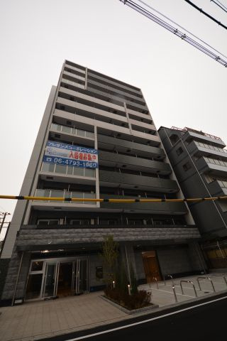 プレサンス高津公園ディオの外観|プレサンス高津公園ディオ　重厚感ある分譲らしい外観