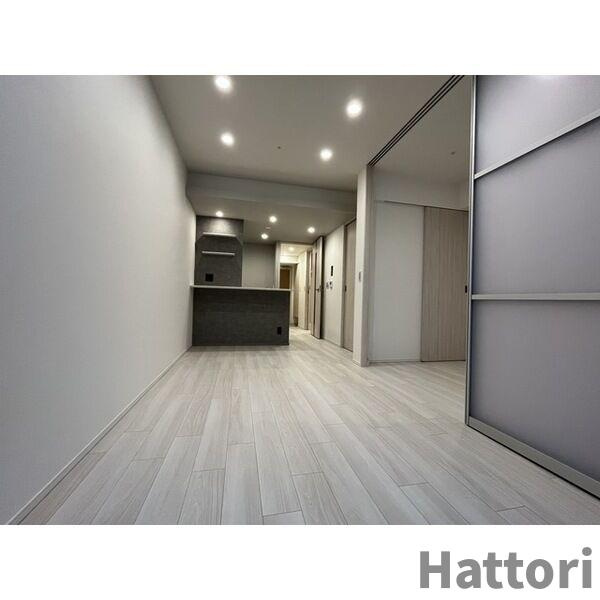 コンフォリア・リヴ北浜淡路町の居間・リビング