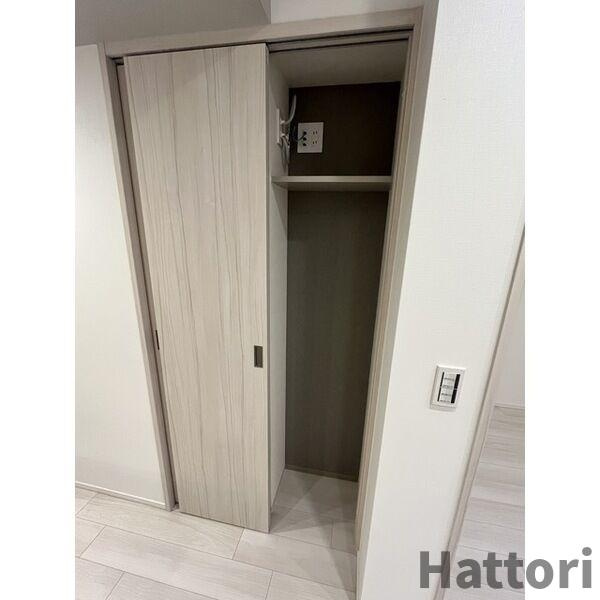 コンフォリア・リヴ北浜淡路町の収納