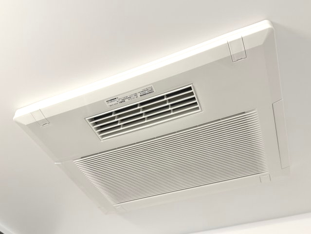 アリエス久留米東の浴室|浴室乾燥機もあります