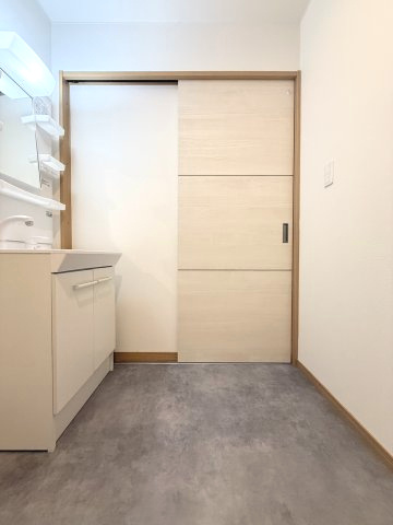 アリエス久留米東の洗面所|とにかく広い独立洗面所