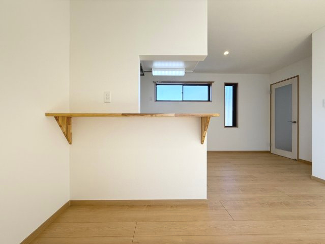 アリエス久留米東の居間・リビング|12.7帖のLDK