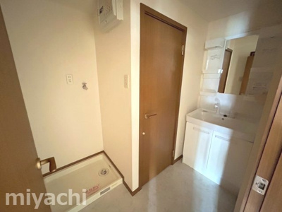 【洗面所】 | サンシティー国府B